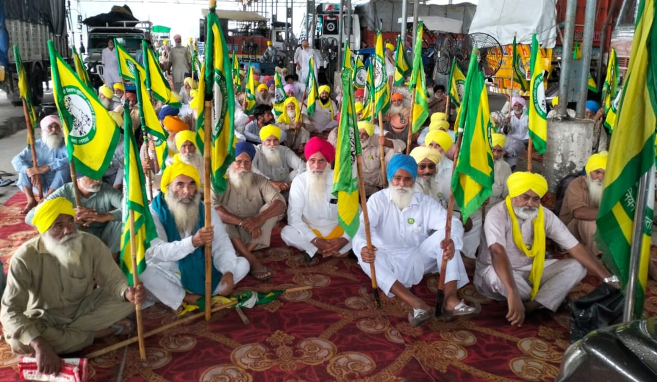 ਸੁਨਾਮ ਵਿਚ ਕਿਸਾਨਾਂ ਵਲੋਂ ਕੀਤਾ ਗਿਆ ਰੋਸ ਮਾਰਚ