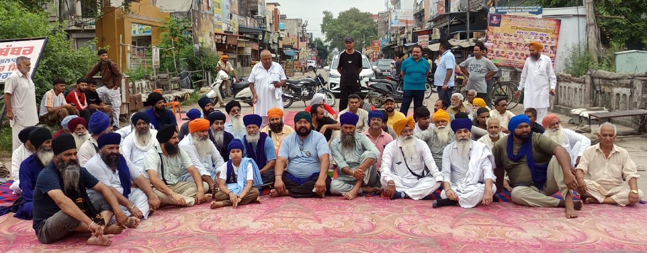 ਪੰਜਾਬ ਬੰਦ ਦੇ ਸੱਦੇ ’ਤੇ ਅੱਡਾ ਕੋਟਫ਼ਤੂਹੀ ਬਾਜਾਰ ਪੂਰਨ ਤੌਰ ’ਤੇ ਬੰਦ