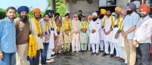 ਮੁੱਖ ਮੰਤਰੀ ਭਗਵੰਤ ਮਾਨ ਦੀਆਂ ਨੀਤੀਆਂ ਤੋਂ ਪ੍ਰਭਾਵਿਤ ਹੋ ਕੇ 10 ਪਰਿਵਾਰ ‘ਆਪ’ 'ਚ ਹੋਈ ਸ਼ਾਮਿਲ