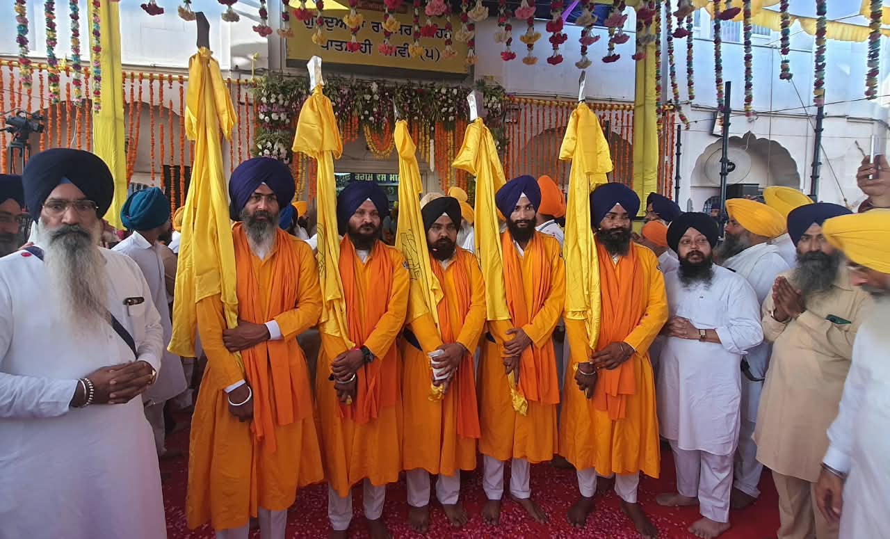 ਪਹਿਲੇ ਪ੍ਰਕਾਸ਼ ਪੁਰਬ ਮੌਕੇ ਸ੍ਰੀ ਰਾਮਸਰ ਸਾਹਿਬ ਤੋਂ ਸ੍ਰੀ ਹਰਿਮੰਦਰ ਸਾਹਿਬ ਤੱਕ ਵਿਸ਼ਾਲ ਨਗਰ ਕੀਰਤਨ ਸਜਾਇਆ