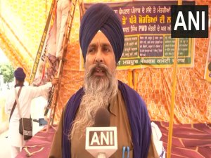 ਪ੍ਰਦਰਸ਼ਨ ਅੱਗੇ ਵਧਾਉਣ ਦੀ ਮੰਗ ਨੂੰ ਲੈ ਕੇ 16 ਸਤੰਬਰ ਨੂੰ ਰੱਖੀ ਹੈ 'ਕਿਸਾਨ ਮਜ਼ਦੂਰ ਮੋਰਚਾ' ਦੀ ਮੀਟਿੰਗ - ਪੰਧੇਰ