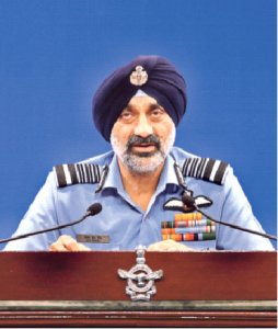 ਹਵਾਈ ਸੈਨਾ ਦੇ ਲੜਾਕੂ ਜਹਾਜ਼ਾਂ ਦੀ ਗਿਣਤੀ ਵਧਾਉਣ ਦੀ ਲੋੜ-ਏਅਰ ਚੀਫ਼ ਮਾਰਸ਼ਲ