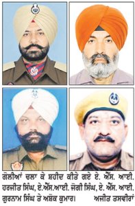 ਕੀ ਰੱਖਿਅਕ ਵੀ ਨਹੀਂ ਸੁਰੱਖਿਅਤ : ਪੁਲਿਸ ਮੁਲਾਜ਼ਮਾਂ ’ ਤੇ ਜਾਨਲੇਵਾ ਹਮਲੇ ਚਿੰਤਾ ਦਾ ਵਿਸ਼ਾ ਬਣੇ
ਇਕੱਲੇ ਅੰਮ੍ਰਿਤਸਰ ਜ਼ਿਲ੍ਹੇ ਅੰਦਰ ਹੀ ਜ਼ਿਆਦਾਤਰ ਹੋਏ ਪੁਲਿਸ ਮੁਲਾਜ਼ਮਾਂ ’ਤੇ ਹਮਲੇ
ਰੇਸ਼ਮ ਸਿੰਘ