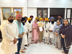 ਮਾਮਲਾ ਗੁਰਦੁਆਰਾ ਬੰਗਲਾ ਸਾਹਿਬ ’ਚ ਪੁਲਿਸ ਦੇ ਦਾਖ਼ਲੇ ਦਾ, ਸ੍ਰੀ ਅਕਾਲ ਤਖ਼ਤ ਸਾਹਿਬ ਪੁੱਜੇ ‘ਆਪ’ ਵਿਧਾਇਕ
