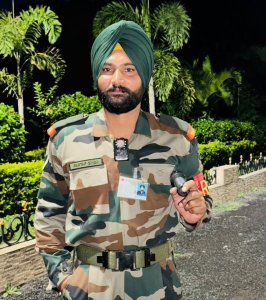 ਅਜਨਾਲਾ ਦੇ ਪਿੰਡ ਰੂੜੇਵਾਲ ਦੇ ਫੌਜੀ ਜਵਾਨ ਪ੍ਰਤਾਪ ਸਿੰਘ ਦੀ ਡਿਊਟੀ ਦੌਰਾਨ ਮੌਤ, ਮ੍ਰਿਤਕ ਦੇਹ ਪਿੰਡ ਪੁੱਜੀ