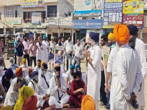 ਪਰਵਿੰਦਰ ਸਿੰਘ ਝੋਟਾ ਦੇ ਪਰਿਵਾਰ ਨੂੰ ਇਨਸਾਫ਼ ਦਿਵਾਉਣ ਲਈ ਰੋਸ ਪ੍ਰਦਰਸ਼ਨ