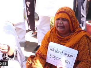 ਲਵਪ੍ਰੀਤ ਕਤਲਕਾਂਡ: ਵਿਧਾਨ ਸਭਾ ਦੇ ਬਾਹਰ ਪਹੁੰਚਿਆ ਪੀੜਤ ਪਰਿਵਾਰ