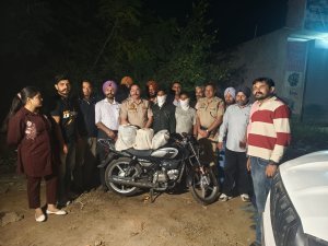 ਗੋਲੂ ਕਾ ਮੋੜ ਤੋਂ 14 ਕਿਲੋ 965 ਗ੍ਰਾਮ ਹੈਰੋਇਨ ਸਮੇਤ 2 ਨੌਜਵਾਨ ਗ੍ਰਿਫ਼ਤਾਰ