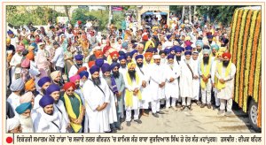 ਟਾਂਡਾ ’ਚ ਇਕੋਤਰੀ ਸਮਾਗਮ ਸੰਬੰਧੀ ਸਜਾਇਆ ਅਲੌਕਿਕ ਨਗਰ ਕੀਰਤਨ
ਦੇਸ਼-ਵਿਦੇਸ਼ ਤੋਂ ਪੁੱਜੀ ਵੱਡੀ ਗਿਣਤੀ ’ਚ  ਸੰਗਤ