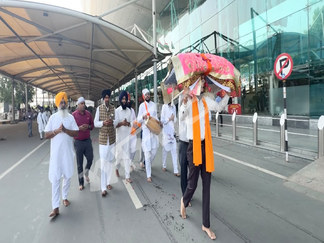 ਰਾਜਾਸਾਂਸੀ ਹਵਾਈ ਅੱਡੇ 'ਤੇ ਮਨਾਇਆ ਗਿਆ ਸ੍ਰੀ ਗੁਰੂ ਰਾਮਦਾਸ ਸਾਹਿਬ ਜੀ ਦਾ ਪ੍ਰਕਾਸ਼ ਗੁਰਪੁਰਬ