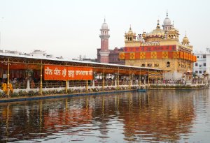 ਸ੍ਰੀ ਹਰਿਮੰਦਰ ਸਾਹਿਬ ਸਮੇਤ ਦੇਸ਼ ਵਿਦੇਸ਼ ਵਿੱਚ ਉਤਸ਼ਾਹ ਸਹਿਤ ਮਨਾਇਆ ਜਾ ਰਿਹਾ ਹੈ ਚੌਥੇ ਪਾਤਸ਼ਾਹ ਦਾ ਪ੍ਰਕਾਸ਼ ਪੁਰਬ