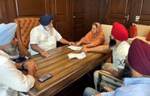 ਦਲਜੀਤ ਸਿੰਘ ਦੀ ਮੌਤ ਦੇ ਮਾਮਲਾ: ਇਨਸਾਫ਼ ਦਿਵਾਉਣ ਲਈ ਪਾਰਟੀ ਪਰਿਵਾਰ ਨਾਲ ਹਰ ਮੋੜ ’ਤੇ ਖੜ੍ਹੇਗੀ- ਸੁਖਬੀਰ ਸਿੰਘ ਬਾਦਲ